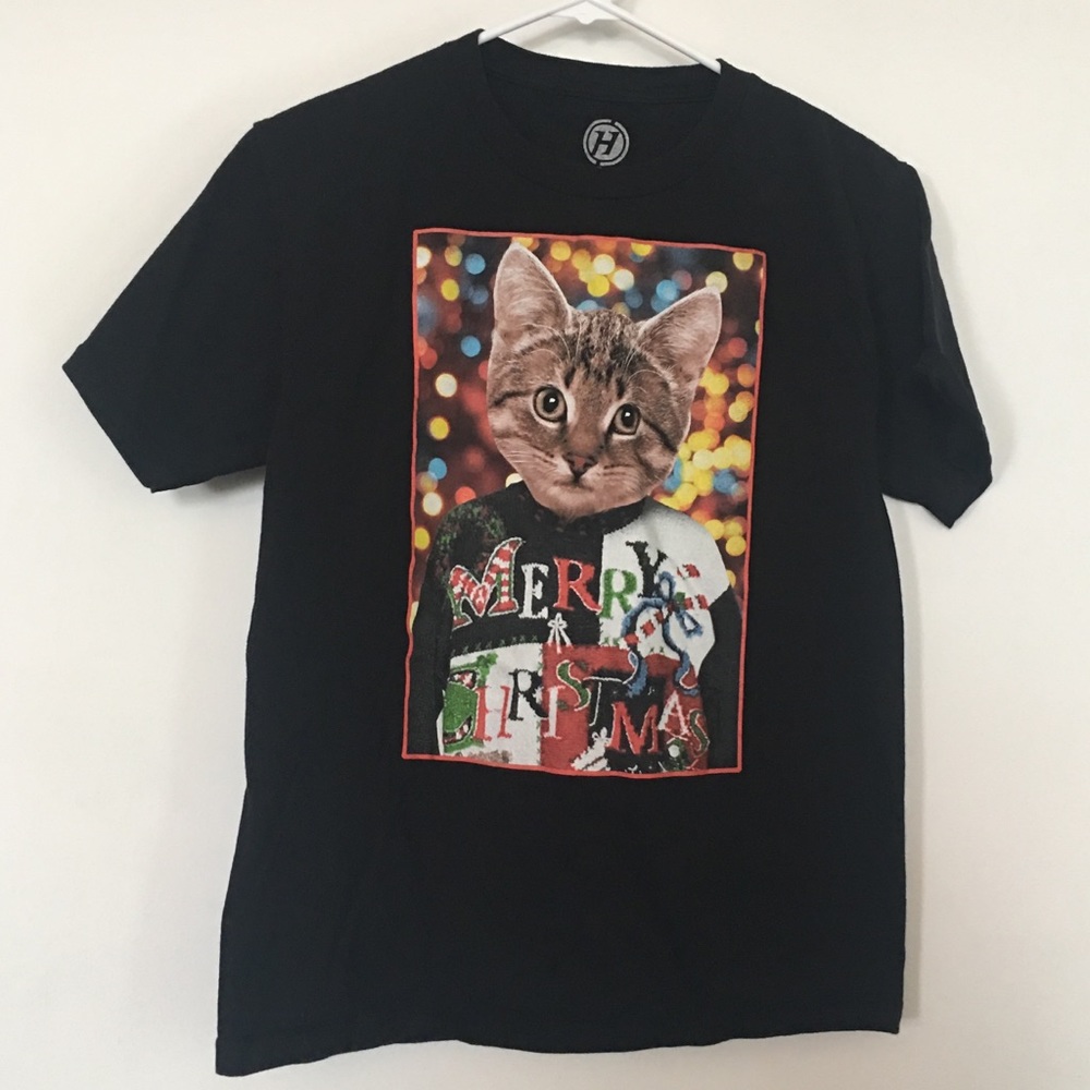 Christmas kitty in Christmas sweater t-shirt